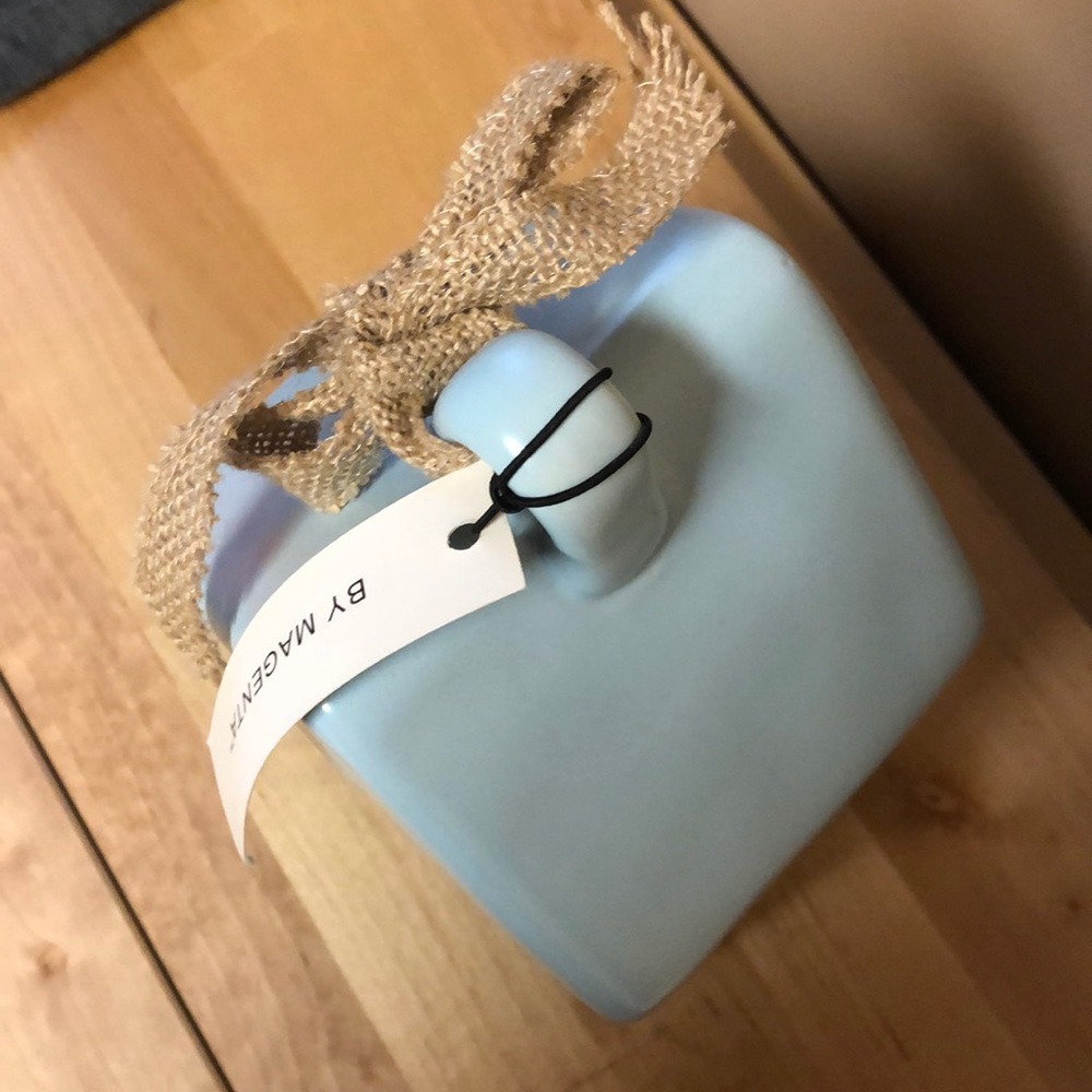 New Pastel “Tweet”” Rae Dunn Birdhouse Bird House - Picture 2 of 6